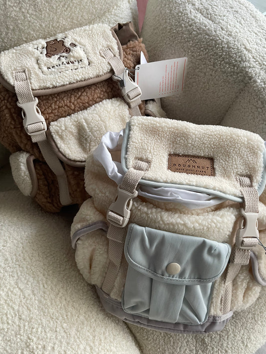 DOUGHNUT Lighthouse Fluffy Series Backpack(貨版)