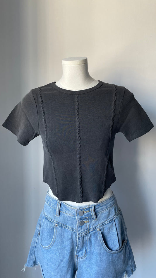 Bobble Chain Rouned Hem Top