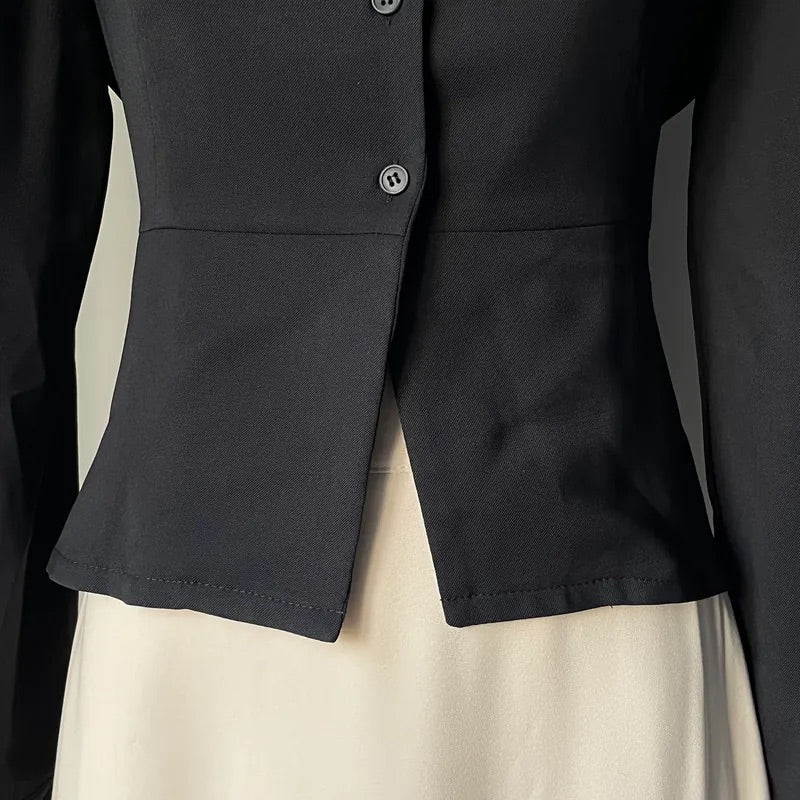 Heart Collar Slim-fIt Blouse (2colors)
