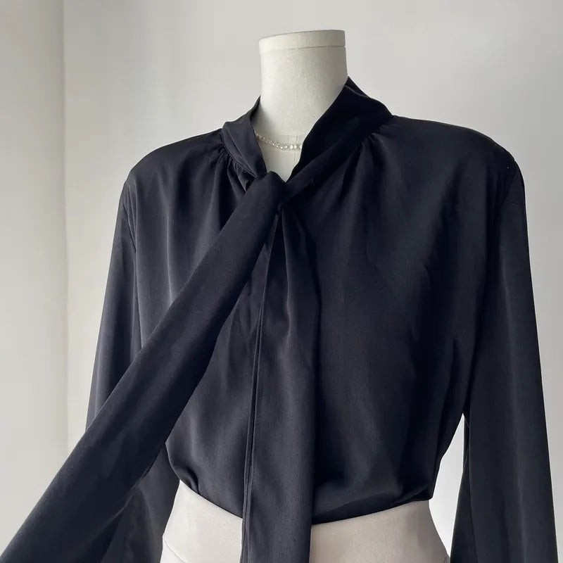 Tie Long Sleeve Blouse
