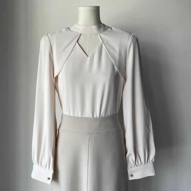 Heart Hollow Out Blouse (2colors)